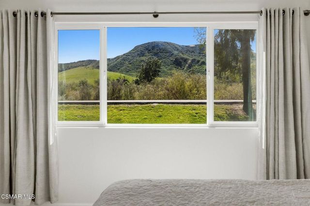 15750 Arroyo Drive 62, Moorpark, CA 93021