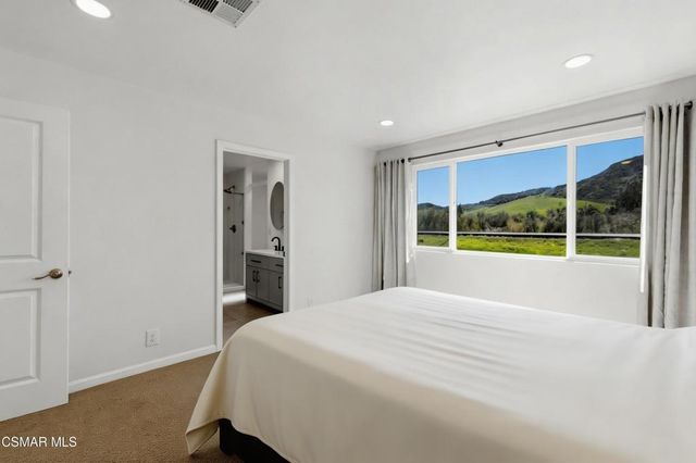 15750 Arroyo Drive 62, Moorpark, CA 93021