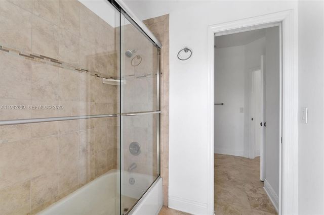 2667 Palmer Pl, Weston, FL 33332