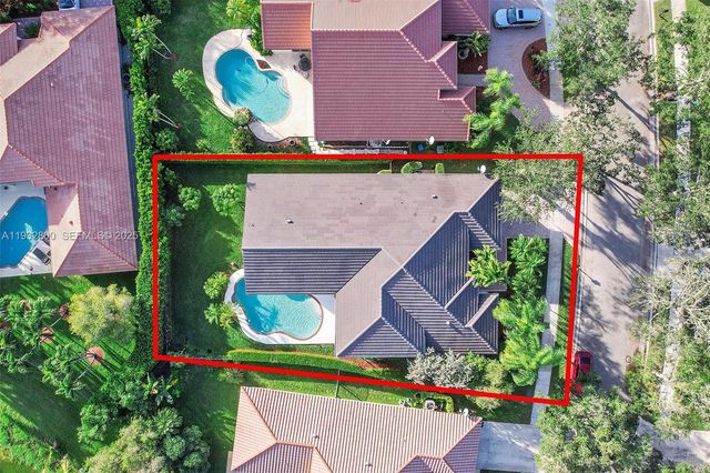 2667 Palmer Pl, Weston, FL 33332