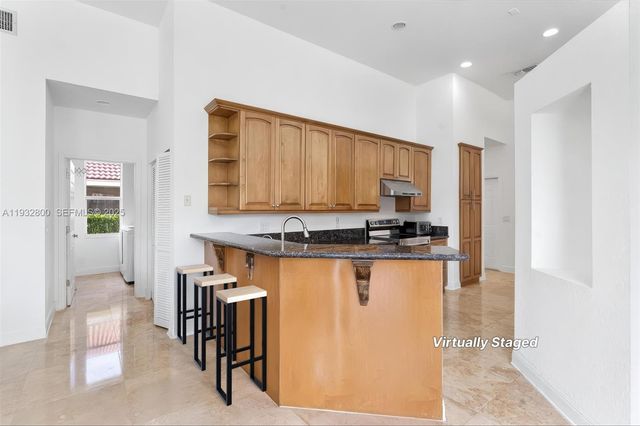 2667 Palmer Pl, Weston, FL 33332