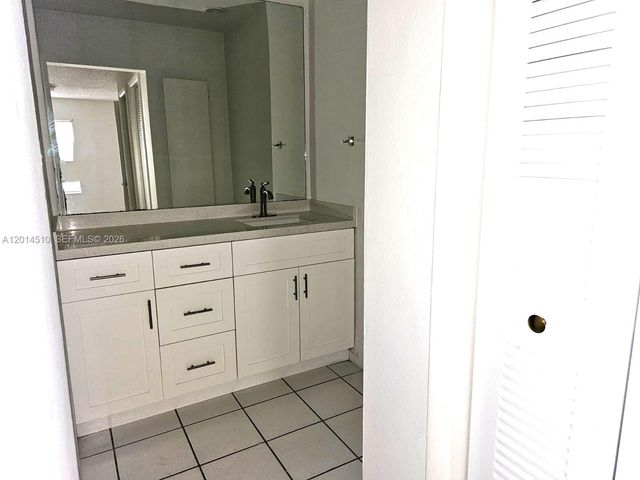 6961 W 14th Ct 207, Hialeah, FL 33014