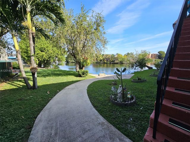 6961 W 14th Ct 207, Hialeah, FL 33014