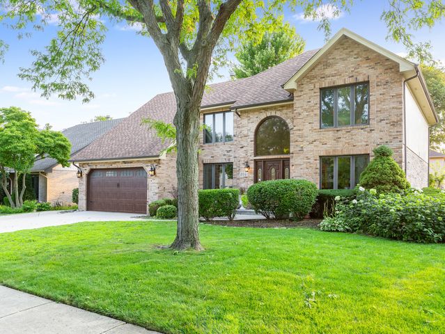 204 Rosedale Court, Bloomingdale, IL 60108