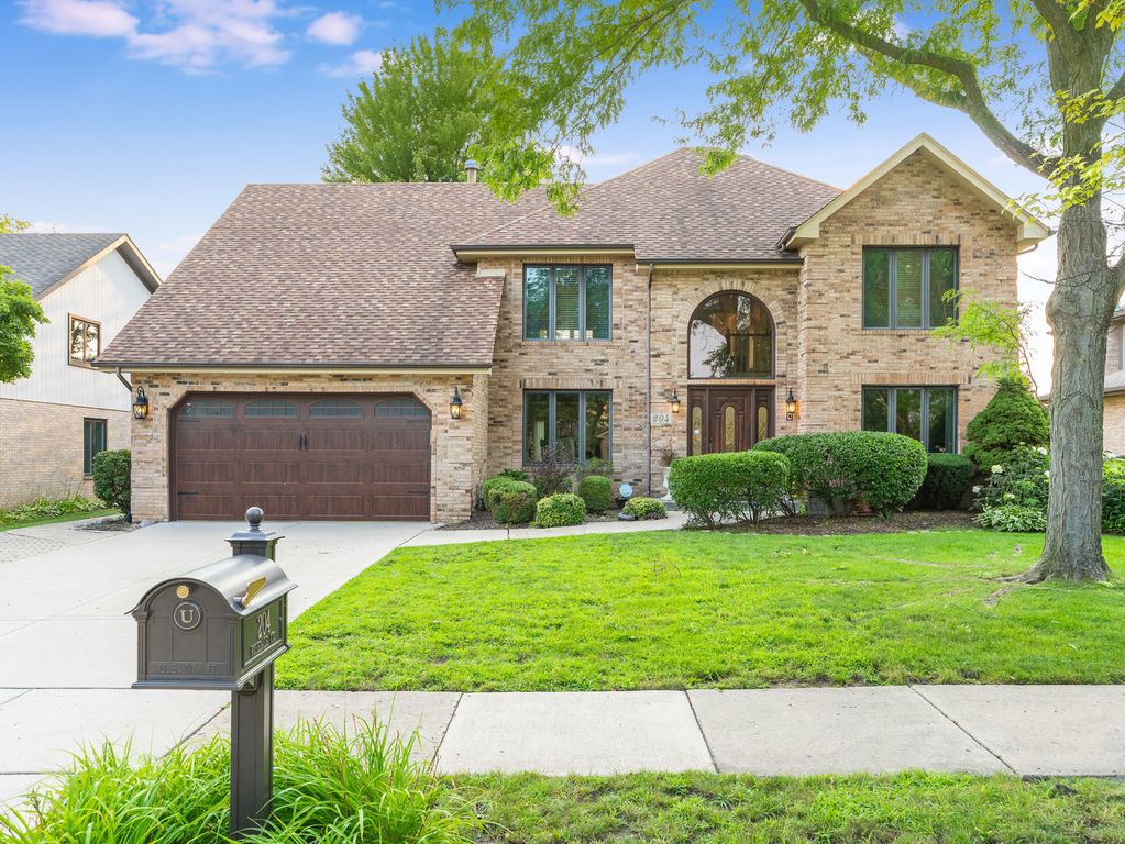 204 Rosedale Court, Bloomingdale, IL 60108