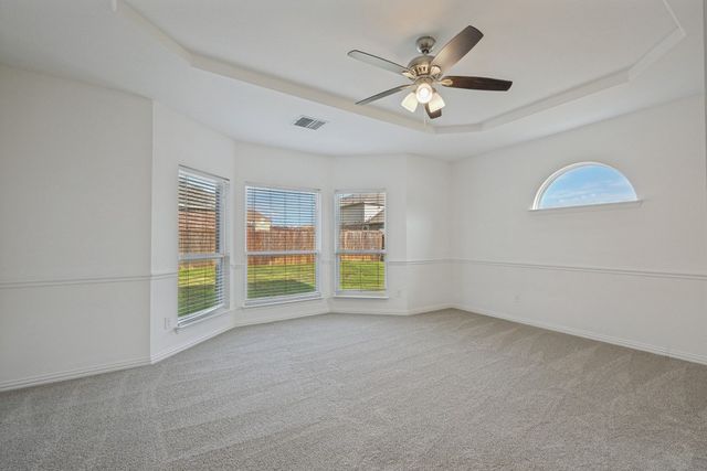 233 Chappellet Street, Kennedale, TX 76060