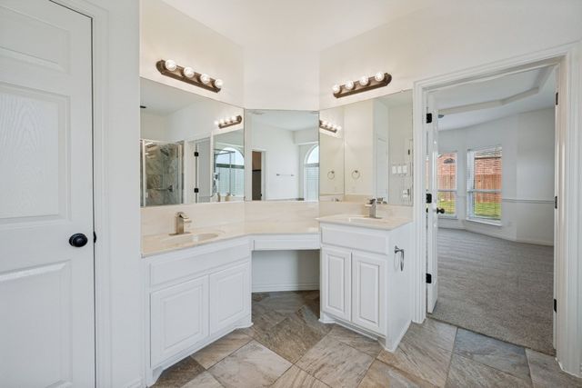 233 Chappellet Street, Kennedale, TX 76060