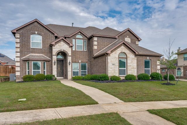 233 Chappellet Street, Kennedale, TX 76060