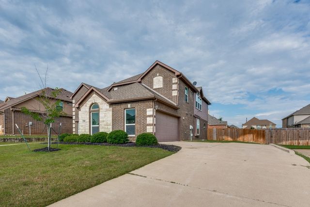 233 Chappellet Street, Kennedale, TX 76060