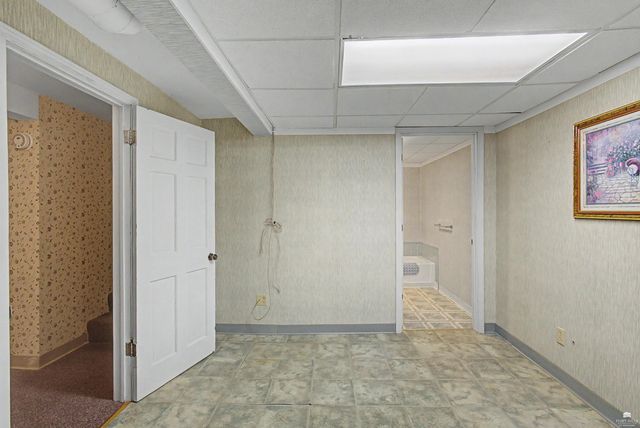 2001 Casement Road, Manhattan, KS 66502