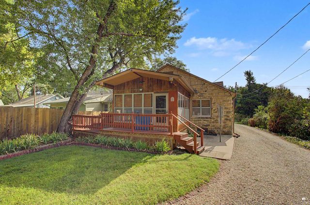 2001 Casement Road, Manhattan, KS 66502