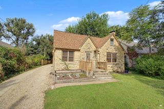 2001 Casement Road, Manhattan, KS 66502