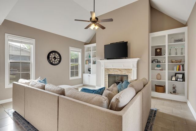 12877 SHANE HOLLOW DR, Arlington, TN 38002