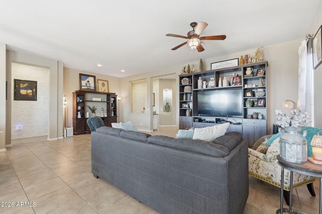 35818 N POMELO Trail, Queen Creek, AZ 85140