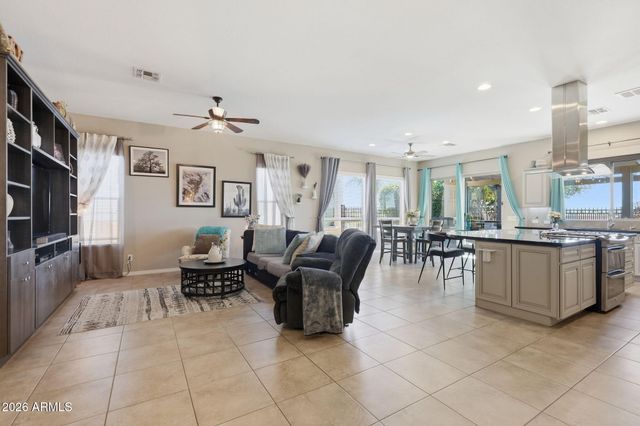 35818 N POMELO Trail, Queen Creek, AZ 85140