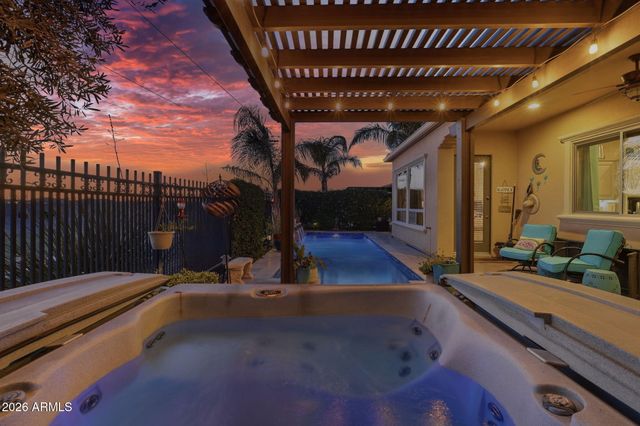 35818 N POMELO Trail, Queen Creek, AZ 85140
