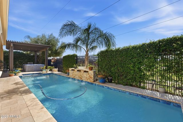 35818 N POMELO Trail, Queen Creek, AZ 85140