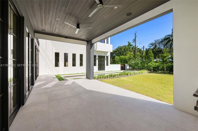 7401 SW 54th Ave, Miami, FL 33143