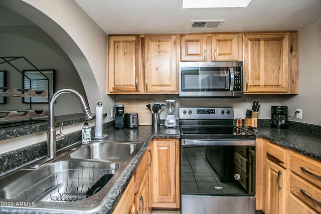 626 W 14TH Street, Tempe, AZ 85281