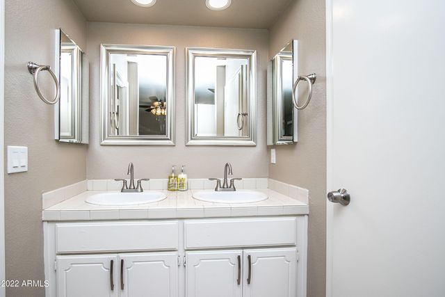 626 W 14TH Street, Tempe, AZ 85281