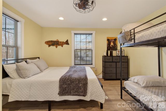 250 Seagle Street, Marion, NC 28752