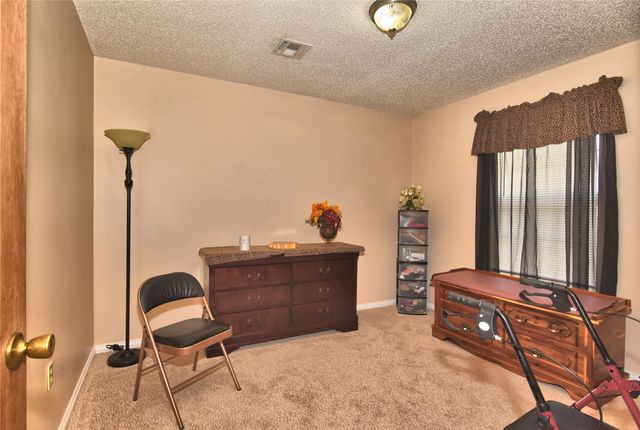 1947 E 28th Street N, Tulsa, OK 74110