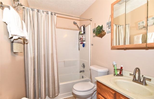 1947 E 28th Street N, Tulsa, OK 74110