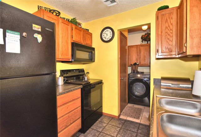 1947 E 28th Street N, Tulsa, OK 74110