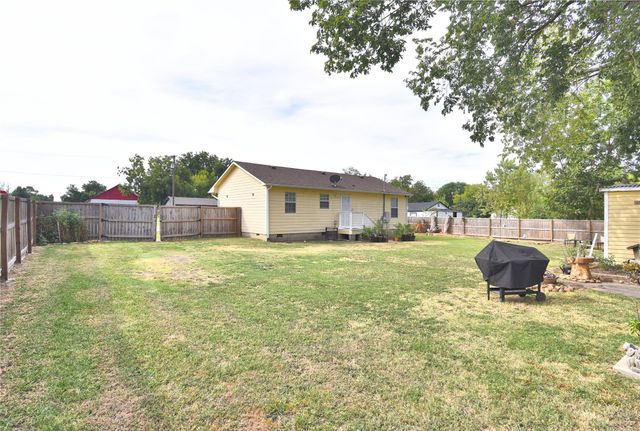 1947 E 28th Street N, Tulsa, OK 74110