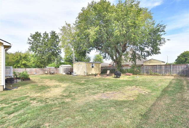 1947 E 28th Street N, Tulsa, OK 74110
