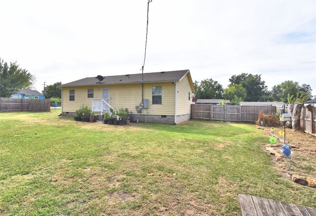 1947 E 28th Street N, Tulsa, OK 74110