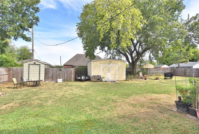 1947 E 28th Street N, Tulsa, OK 74110