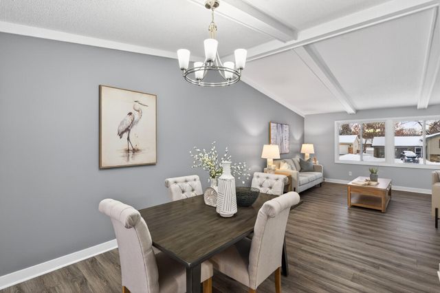 6608 Edgemont Boulevard N, Brooklyn Park, MN 55428