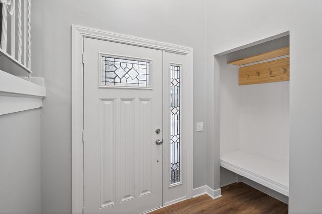 6608 Edgemont Boulevard N, Brooklyn Park, MN 55428