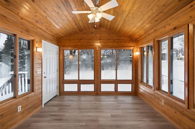 6608 Edgemont Boulevard N, Brooklyn Park, MN 55428