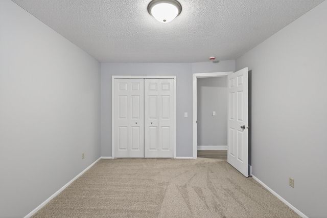 6608 Edgemont Boulevard N, Brooklyn Park, MN 55428