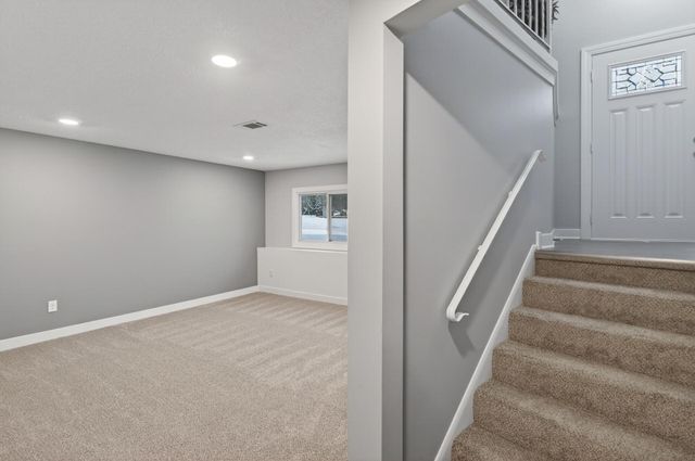 6608 Edgemont Boulevard N, Brooklyn Park, MN 55428