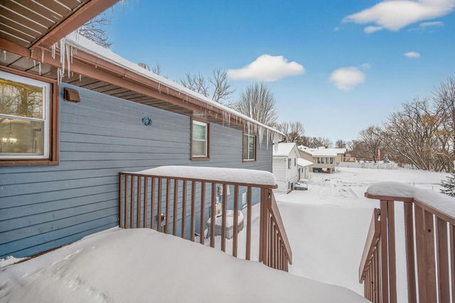 6608 Edgemont Boulevard N, Brooklyn Park, MN 55428