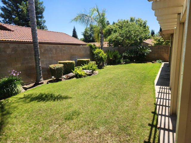 6502 N Delbert Avenue, Fresno, CA 93722