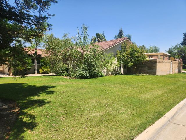 6502 N Delbert Avenue, Fresno, CA 93722