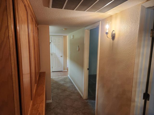 6502 N Delbert Avenue, Fresno, CA 93722