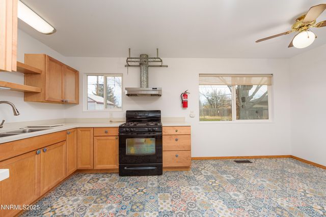 2509 Richard Drive, Carson City, NV 89703