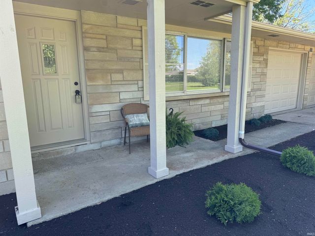 3605 N Benton Road, Muncie, IN 47304