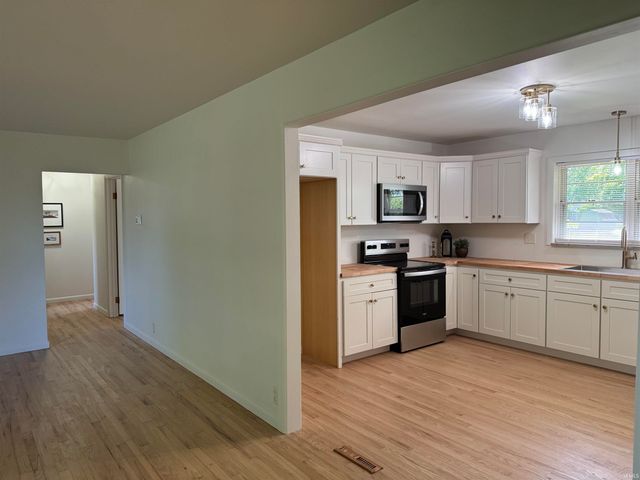 3605 N Benton Road, Muncie, IN 47304