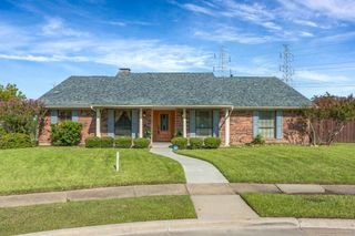 2101 HUNTERS RIDGE, Carrollton, TX 75006