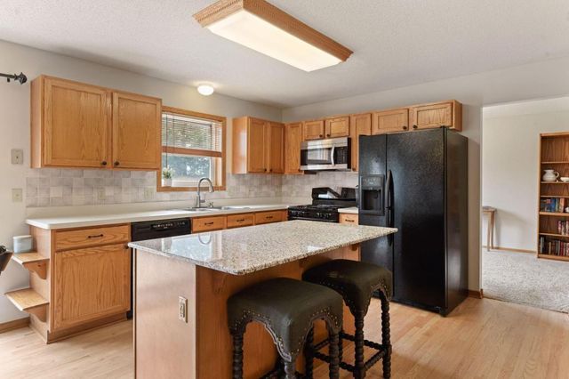 2619 Rachel Court, Chaska, MN 55318