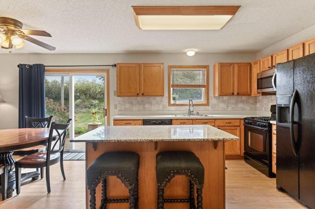 2619 Rachel Court, Chaska, MN 55318