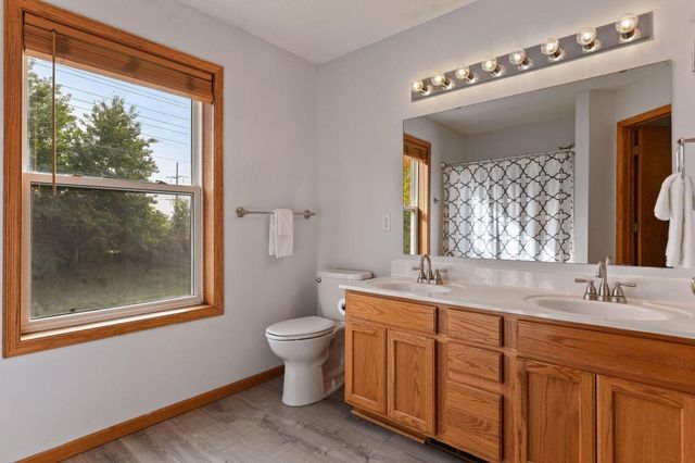 2619 Rachel Court, Chaska, MN 55318