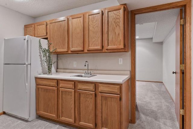 2619 Rachel Court, Chaska, MN 55318