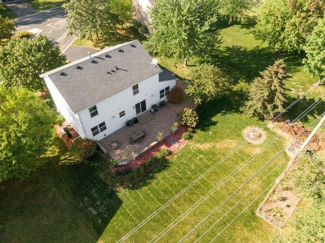 2619 Rachel Court, Chaska, MN 55318